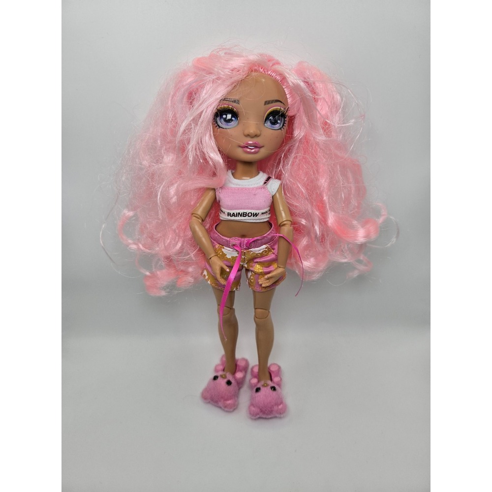 Rainbow High Slumber Party Brianna Dulce Doll Pink Fashion Set MGA - Picture 1 of 2